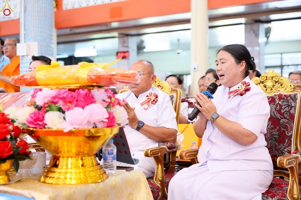 ภาพ No.263228:วันที่ 23 ตุลาคม พ.ศ. 2568 พิธีทอดกฐินสามัคคีทั่วไทย 30,000 วัด โดยคณะศิษยานุศิษย์ บูชาธรรม 81 ปี หลวงพ่อธัมมชโย ณ วัดพรหมวงศาราม เขตดินแดง กรุงเทพมหานคร