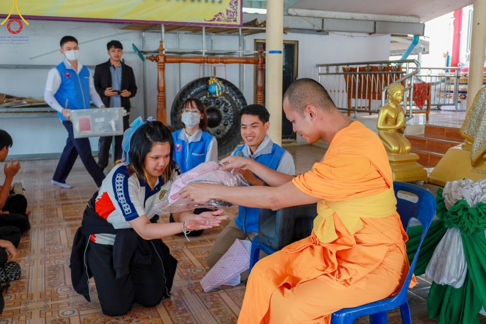 ภาพ No.199476:พิธีทอดผ้าป่าทำนุบำรุงศาสนสถาน ณ วัดศิลามูล ตำบลหินมูล อำเภอบางเลน จังหวัดนครปฐม ในโครงการธรรมยาตรา กตัญญูบูชา มหาปูชนียาจารย์ พระมงคลเทพมุนี(สด จนฺทสโร) พระผู้ปราบมาร อนุสรณ์สถาน 7 แห่ง ปีที่ 13 วันที่ 21 มกราคม พ.ศ. 2568