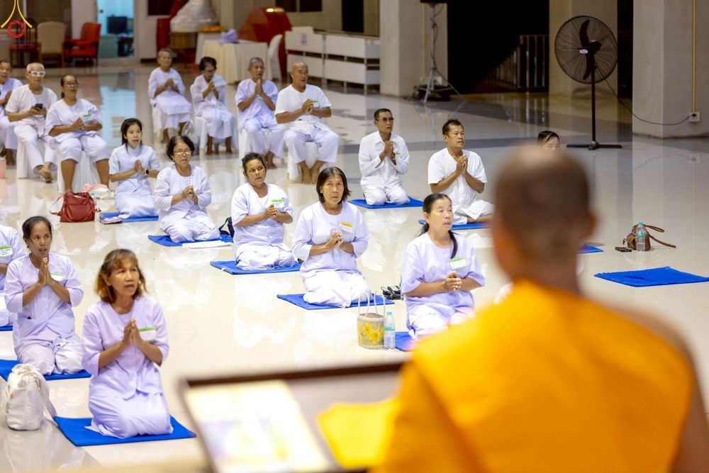 ภาพ No.246689:วันที่ 16-18 กันยายน พ.ศ. 2568 โครงการอบรมอุบาสกแก้วอุบาสิกาแก้ว รุ่นที่ 2 ณ ธุดงคสถานพิษณุโลก