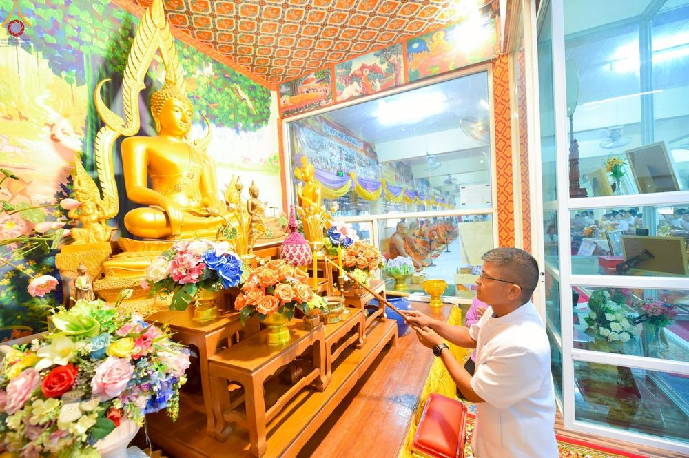 ภาพ No.251976:วันที่ 11 ตุลาคม พ.ศ. 2568 พิธีทอดกฐินสามัคคีทั่วไทย 30,000 วัด โดยคณะศิษยานุศิษย์ บูชาธรรม 81 ปี หลวงพ่อธัมมชโย ณ วัดหนองเสือ ต.หนองดินแดง อ.เมือง จ.นครปฐม