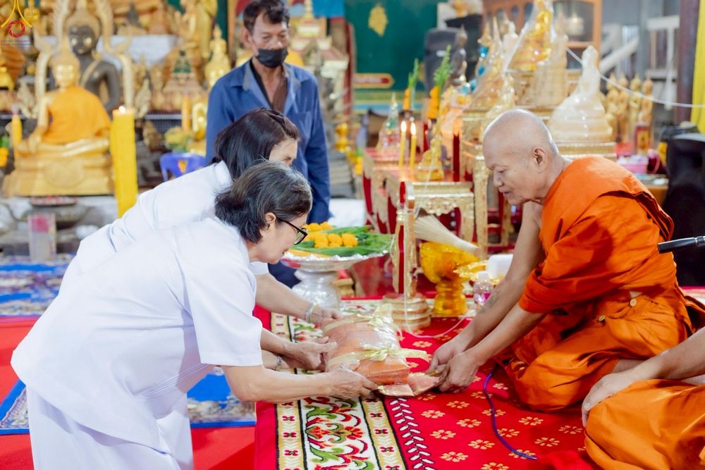 ภาพ No.268840:วันที่ 19 ตุลาคม พ.ศ. 2568 พิธีทอดกฐินสามัคคีทั่วไทย ณ วัดหนองน้ำใส อ.ปากท่อ จ.ราชบุรี โดยคณะศิษยานุศิษย์ บูชาธรรม 81 ปี หลวงพ่อธัมมชโย