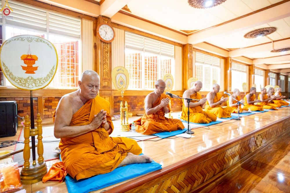 ภาพ No.254910:วันที่ 12 ตุลาคม พ.ศ. 2568 พิธีทอดกฐินสามัคคีทั่วไทย 30,000 วัด โดยคณะศิษยานุศิษย์ บูชาธรรม 81 ปี หลวงพ่อธัมมชโย ณ วัดตะคร้ำเอน อ.ท่ามะกา  จ.กาญจนบุรี