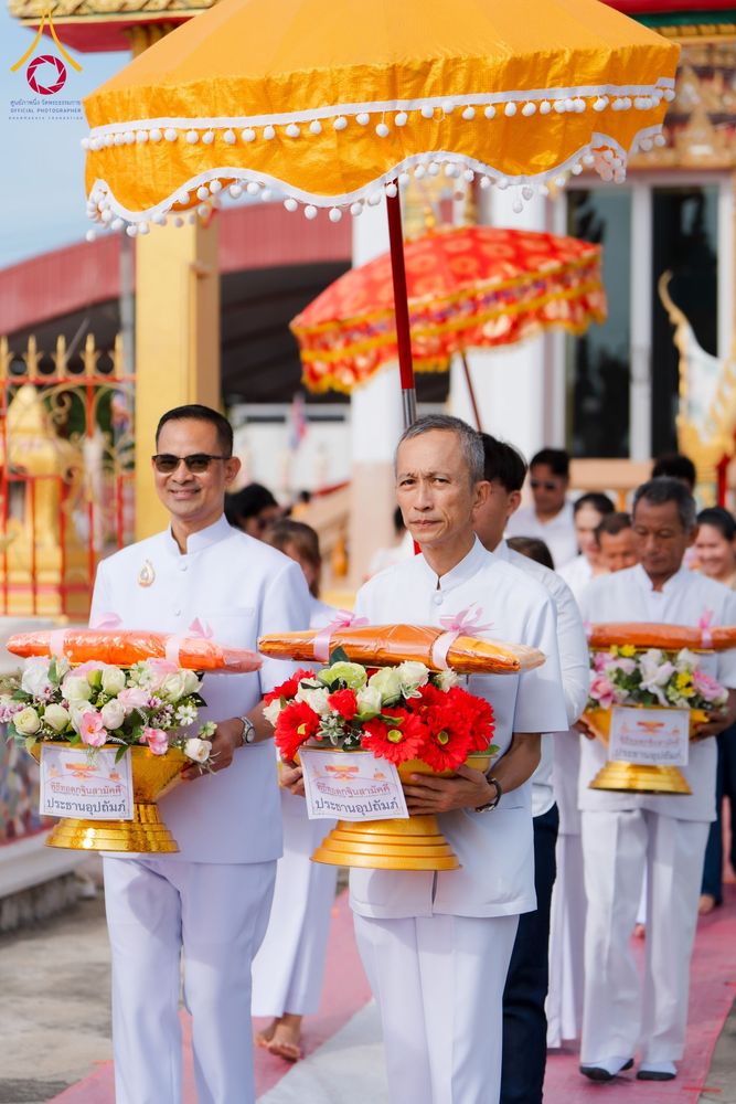 ภาพ No.170698:พิธีทอดกฐิน ณ วัดมงคลพุการาม ปทุมธานี ในโครงการกฐินสามัคคีทั่วไทย 30,000 วัด บูชาธรรม 80 ปี หลวงพ่อธัมมชโย โดยคณะศิษยานุศิษย์วัดพระธรรมกาย วันที่ 27 ตุลาคม พ.ศ. 2567