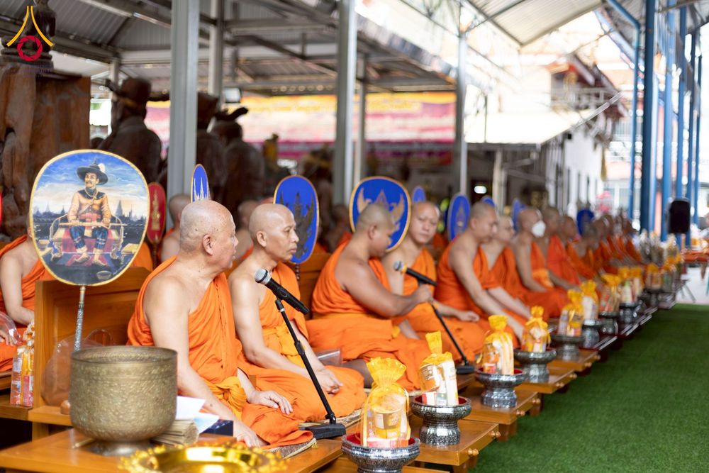 ภาพ No.275524:วันที่ 5 พฤศจิกายน พ.ศ. 2568 พิธีทอดกฐินสามัคคีทั่วไทย ณ วัดสุทธาราม เขตคลองสาน จ.กรุงเทพมหานคร โดยคณะศิษยานุศิษย์ บูชาธรรม 81 ปี หลวงพ่อธัมมชโย