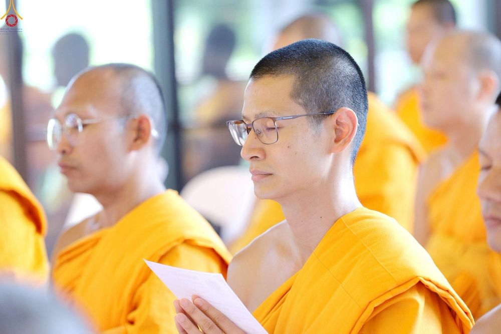 ภาพ No.249147:วันที่ 20 กันยายน พ.ศ. 2568 พิธีประดิษฐานรูปหล่อหลวงปู่วัดปากน้ำ ภาษีเจริญ ณ วิหารพระมงคลเทพมุนี (สด จนฺทสโร) ศูนย์ปฏิบัติธรรมภูเก็ต จ.ภูเก็ต