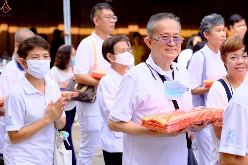 ภาพ No.251339:วันที่ 8 ตุลาคม พ.ศ. 2568 พิธีทอดกฐินสามัคคีทั่วไทย 30,000 วัด โดยคณะศิษยานุศิษย์ บูชาธรรม 81 ปี หลวงพ่อธัมมชโย ณ วัดทองบน กรุงเทพฯ