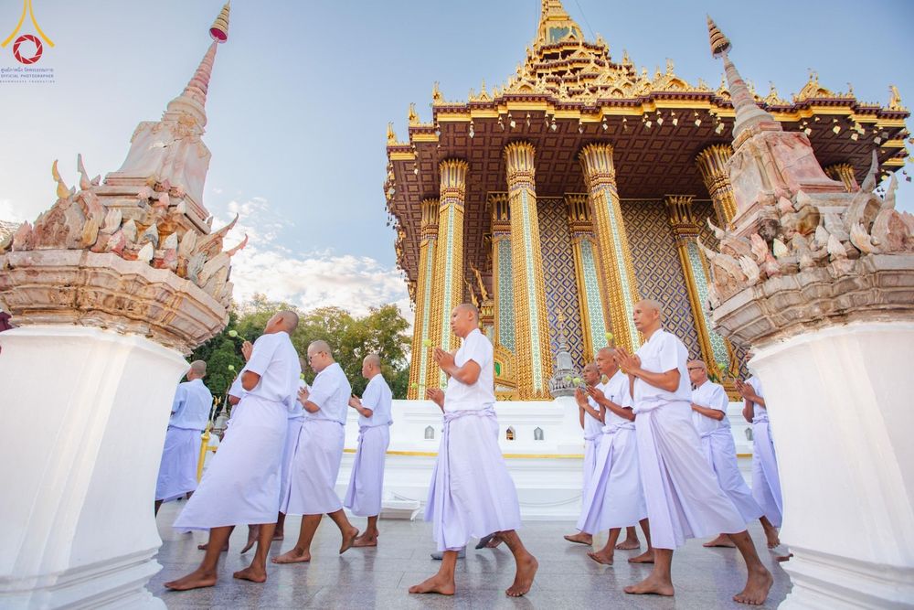 ภาพ No.184600:โครงการบรรพชาอุปสมบทหมู่ บูชาธรรมมหาปูชนียาจารย์ ณ วัดพระพุทธบาท ราชวรมหาวิหาร ต.ขุนโขลน อ.พระพุทธบาท จ.สระบุรี  วันที่ 8 ธันวาคม พ.ศ. 2567