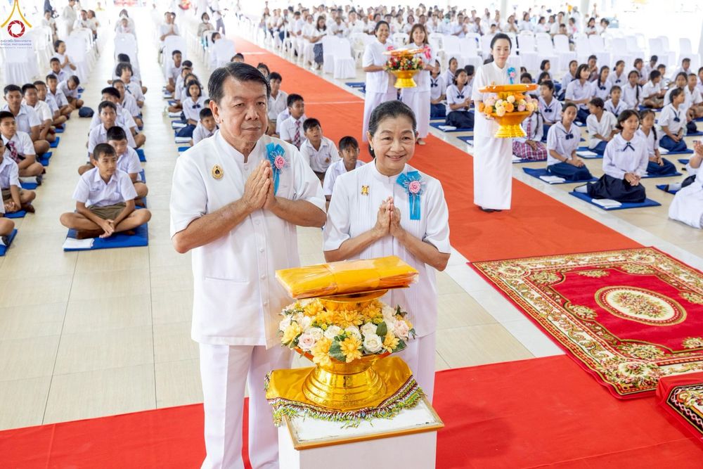 ภาพ No.268429:วันที่ 23 ตุลาคม พ.ศ. 2568 พิธีทอดกฐินสามัคคีทั่วไทย ณ ศูนย์อบรมเยาวชนปัตตานี โดยคณะศิษยานุศิษย์ บูชาธรรม 81 ปี หลวงพ่อธัมมชโย