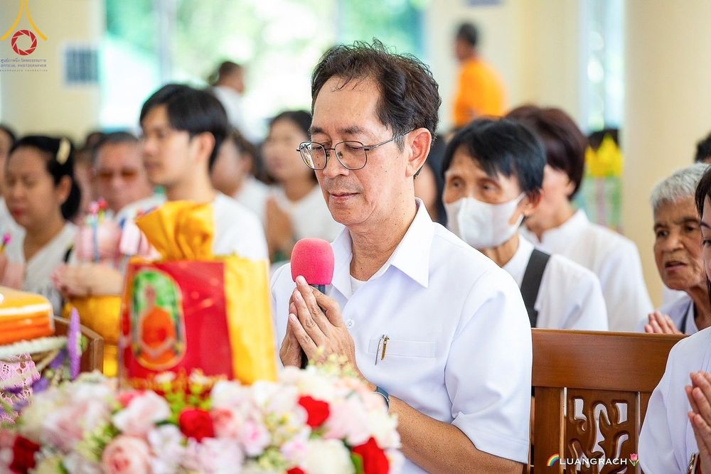 ภาพ No.171264:พิธีทอดกฐิน ณ วัดยางหัก จ.ราชบุรี ในโครงการกฐินสามัคคีทั่วไทย 30,000 วัด บูชาธรรม 80 ปี หลวงพ่อธัมมชโย โดยคณะศิษยานุศิษย์วัดพระธรรมกาย วันที่ 25 ตุลาคม พ.ศ. 2567