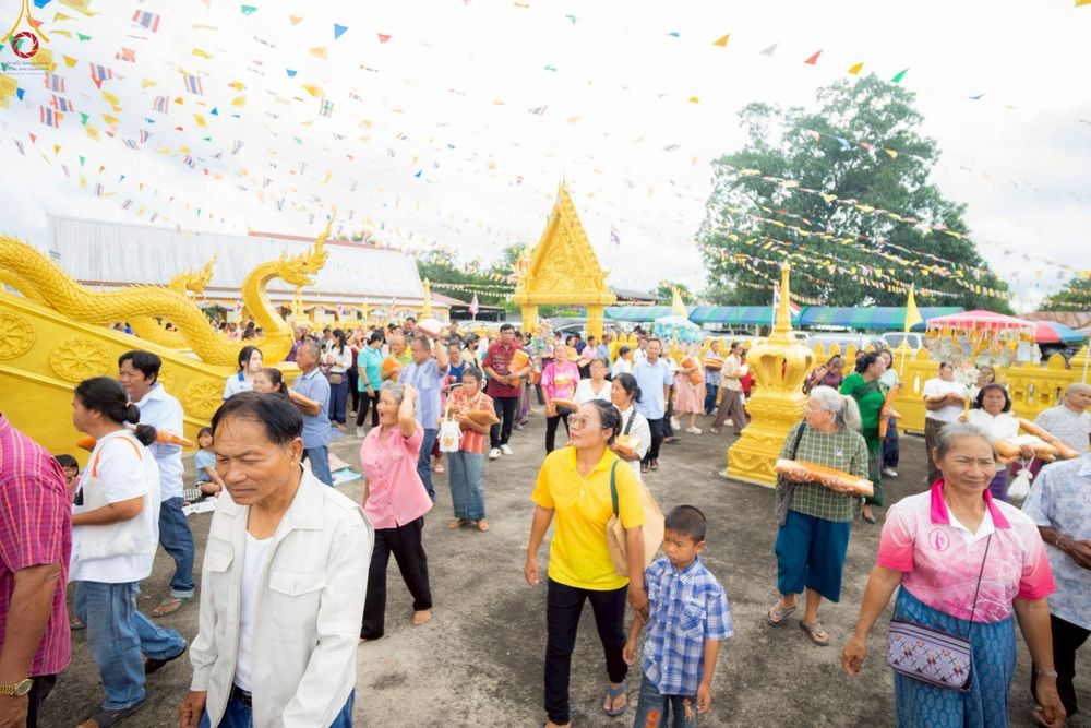 ภาพ No.255777:วันที่ 15 ตุลาคม พ.ศ. 2568 พิธีทอดกฐินสามัคคีทั่วไทย 30,000 วัด โดยคณะศิษยานุศิษย์ บูชาธรรม 81 ปี หลวงพ่อธัมมชโย ณ วัดไทรงามศิริมงคล จ.นครราชสีมา