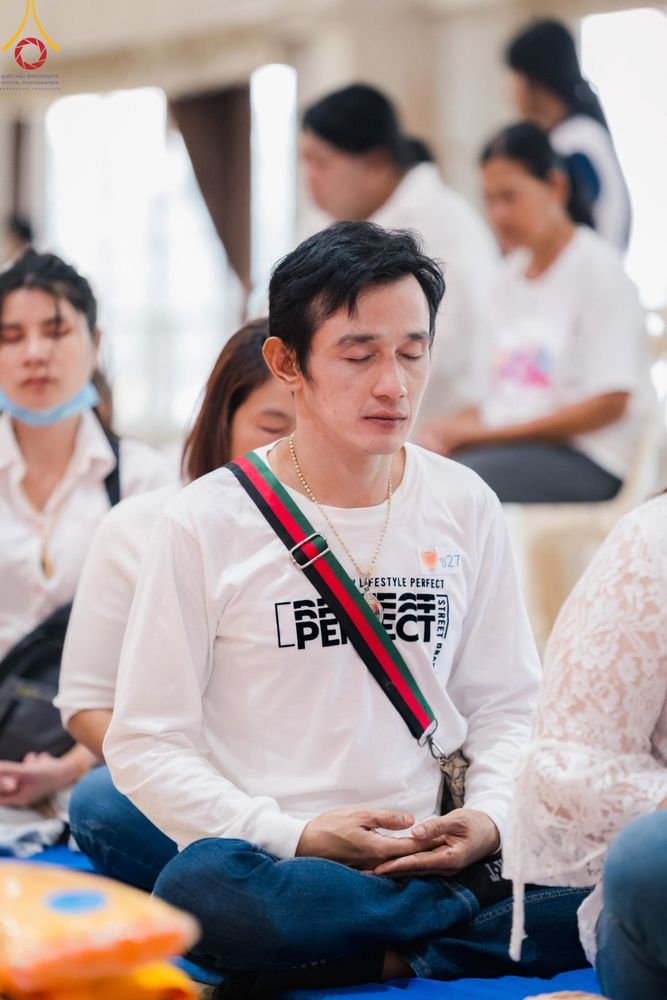 ภาพ No.135242:พิธีขอขมารับผ้าไตร, พิธีบรรพชา ในโครงการบรรพชาสามเณร ฟื้นฟูพระพุทธศาสนาทั่วไทย ณ ศูนย์อบรมเยาวชนกาญจนบุรี วันที่ 6 เมษายน พ.ศ. 2567