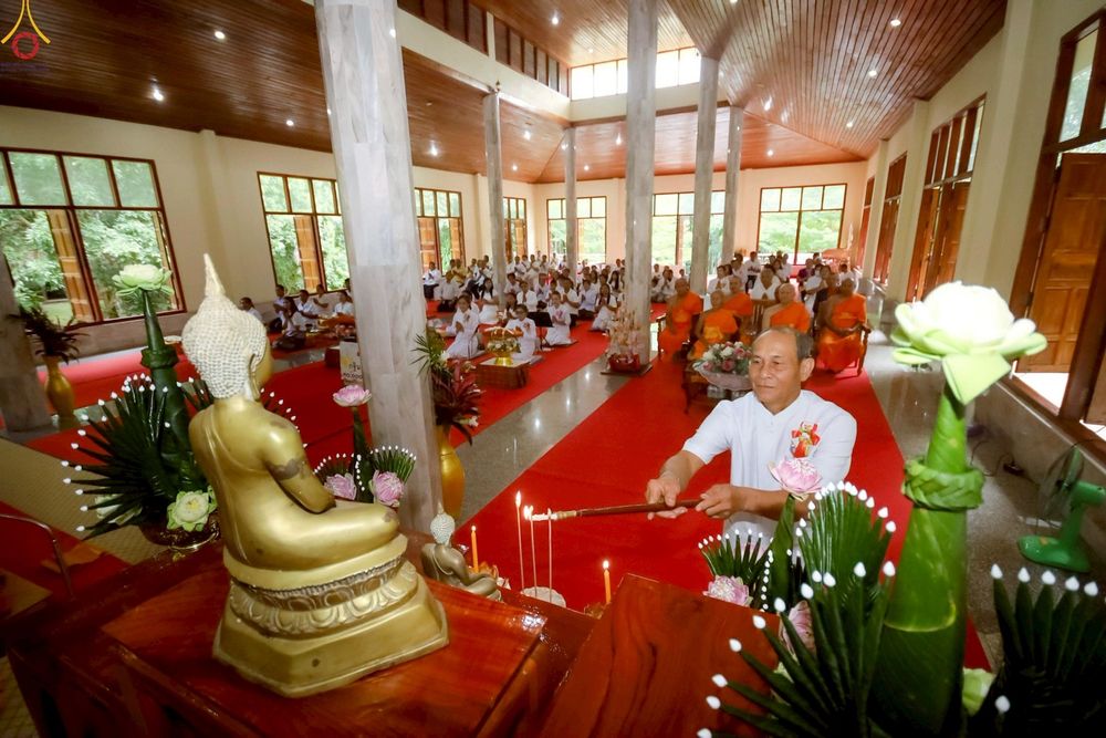 ภาพ No.250990:วันที่ 9 ตุลาคม พ.ศ. 2568 พิธีทอดกฐินสามัคคีทั่วไทย 30,000 วัด โดยคณะศิษยานุศิษย์ บูชาธรรม 81 ปี หลวงพ่อธัมมชโย ณ วัดห้วยน้ำริน ต.ร่องจิก อ.ภูเรือ จ.เลย