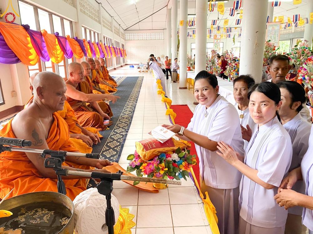 ภาพ No.167982:พิธีทอดกฐิน ณ วัดจันทร์ลาดสุขสุวรรณ อำเภอท่ามะกา จังหวัดกาญจนบุรี ในโครงการกฐินสามัคคีทั่วไทย 30,000 วัด บูชาธรรม 80 ปี หลวงพ่อธัมมชโย โดยคณะศิษยานุศิษย์วัดพระธรรมกาย วันที่ 20 ตุลาคม พ.ศ. 2567