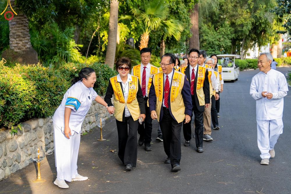ภาพ No.138219:วิสาขบูชานานาชาติ วัดพระธรรมกายแคลิฟอร์เนีย ประเทศสหรัฐอเมริกา วันพุธที่ 22 พฤษภาคม พ.ศ. 2567