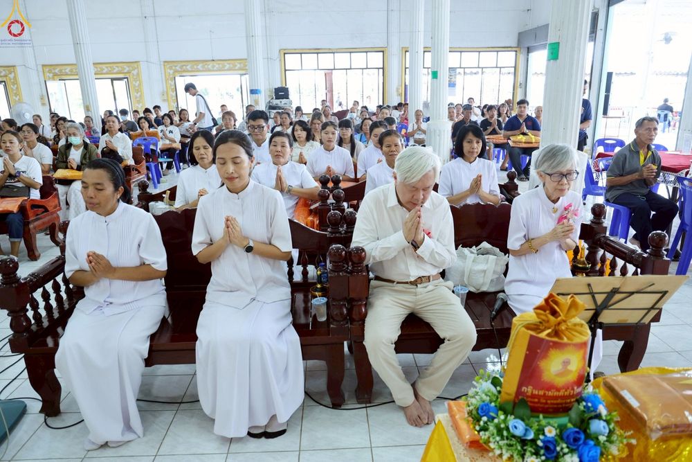 ภาพ No.268057:วันที่ 26 ตุลาคม พ.ศ. 2568 พิธีทอดกฐินสามัคคีทั่วไทย ณ วัดพักตราราม ต.บ้านปรก อ.เมืองสมุทรสงคราม จ.สมุทรสงคราม โดยคณะศิษยานุศิษย์ บูชาธรรม 81 ปี หลวงพ่อธัมมชโย