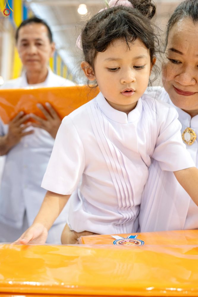 ภาพ No.318516:วันอาทิตย์ต้นเดือนที่ 5 เมษายน พ.ศ.2569 พิธีทอดผ้าป่าสมทบมหาสังฆทาน 40,000 กว่าวัดทั่วประเทศ ณ สภาธรรมกายสากล วัดพระธรรมกาย