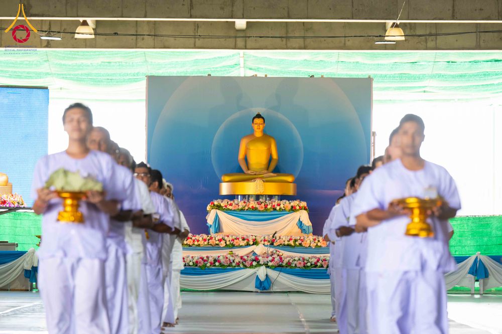 ภาพ No.339724:วันที่ 19 กรกฎาคม พ.ศ.2569 พิธีตัดปอยผม โครงการบวชพระนานาชาติ AEC และ WAB รุ่นที่ 10 THE AEC & INTERNATIONAL ORDINATION PROGRAM ณ มหารัตนวิหารคด 30 วัดพระธรรมกาย ปทุมธานี