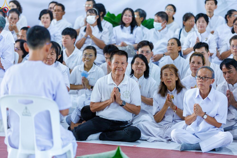 ภาพ No.333449:วันอาทิตย์ที่ 7 มิถุนายน พ.ศ.2569 พิธีตัดปอยผมและปลงผมนาคธรรมทายาท โครงการบรรพชาและอุปสมบทหมู่ธรรมทายาท รุ่นผู้บริหาร รุ่นที่ 16 ณ วิหารคด 11 วัดพระธรรมกาย