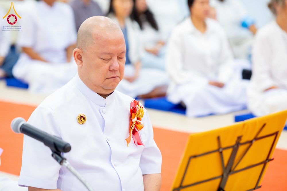 ภาพ No.313242:วันอาทิตย์ที่ 8 มีนาคม พ.ศ. 2569 พิธีสมโภชรูปเหมือนพระมงคลเทพมุนี (สด จนฺทสโร) และพิธีทอดผ้าป่าสามัคคีเพื่อสร้างวิหารพระมงคลเทพมุนี ณ วัดพุทธเคปทาวน์ ประเทศแอฟริกาใต้