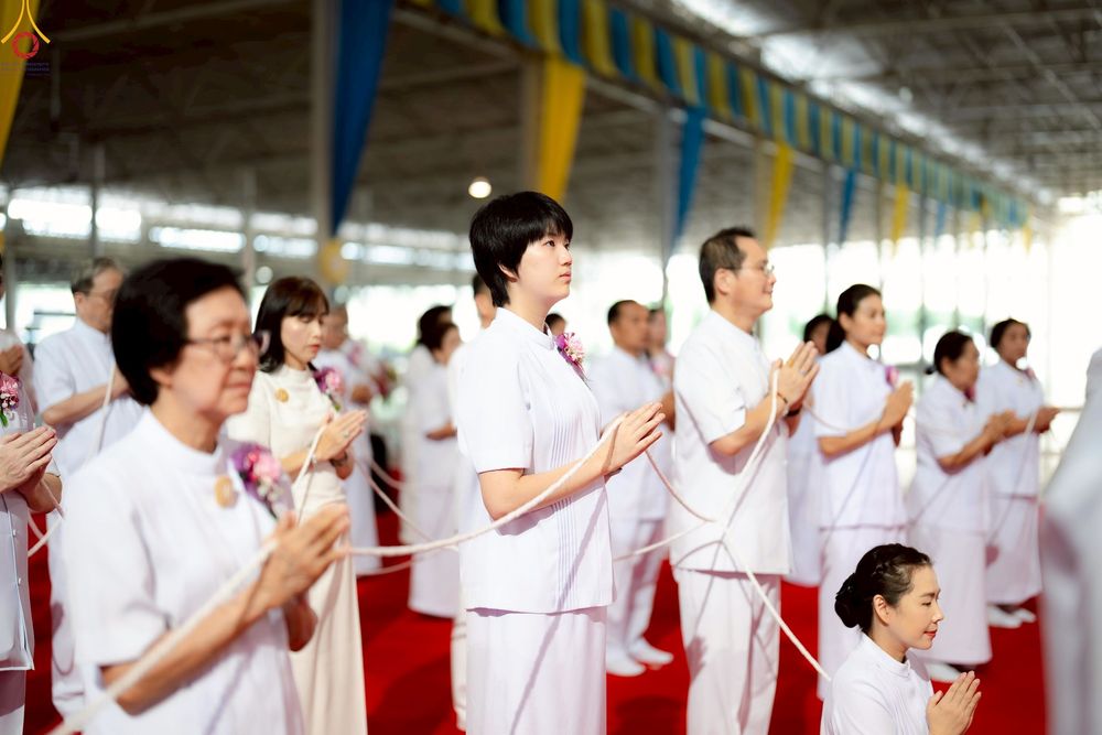 ภาพ No.247161:วันที่ 21 กันยายน พ.ศ. 2568 งานบุญวันอาทิตย์ พิธีจุดเทียนใจ ไฟนิรันด์ อนันตชัย ณ วัดพระธรรมกาย จ.ปทุมธานี