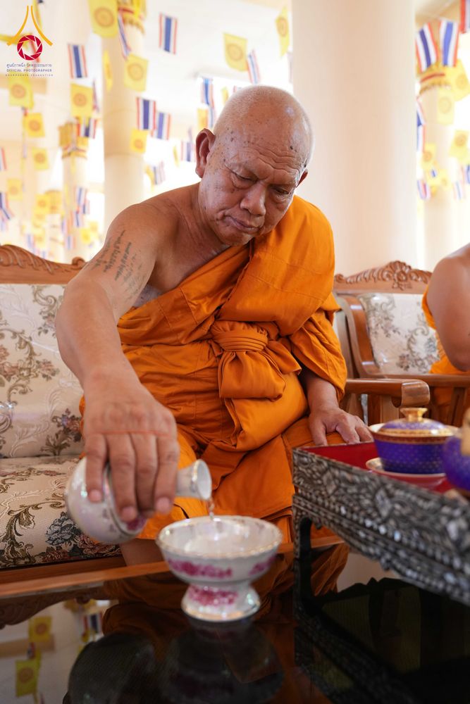 ภาพ No.323302:วันอาทิตย์ที่ 19 เมษายน พ.ศ. 2569 พิธีเจริญพระพุทธมนต์สมโภช “พระพุทธเมตตา” อัญเชิญพระบรมสารีริกธาตุ เพื่อบรรจุและประดิษฐาน ณ เกศมาลา “พระพุทธเมตตา” พระประธานในศาลาการเปรียญวัดหนองเต่า ณ วัดหนองเต่า ต.บึงพะไล อ.แก้งสนามนาง จ.นครราชสีมา