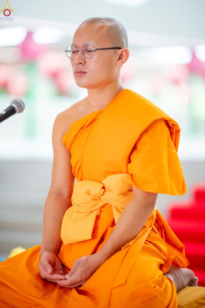 ภาพ No.328381:วันเสาร์ที่ 2 พฤษภาคม พ.ศ.2569 พิธีอุปสมบทสามเณรเตรียม DCI รุ่นที่ 23 ณ อุโบสถพระไตรปิฎก วัดพระธรรมกาย จังหวัดปทุมธานี