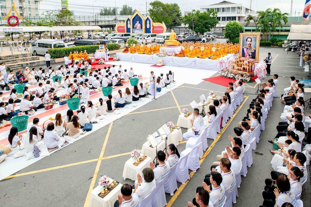 ภาพ No.347006:วันอาทิตย์ที่ 30 สิงหาคม พ.ศ. 2569  พิธีทำบุญตักบาตรพระ 123 รูป เนื่องในโอกาสครบรอบ 122 ปี แห่งการก่อตั้งอำเภอคลองหลวง จังหวัดปทุมธานี ณ บริเวณหน้าที่ว่าการอำเภอคลองหลวง