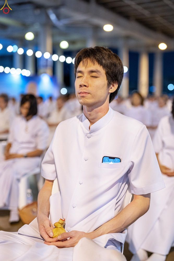 ภาพ No.345911:วันพฤหัสบดีที่ 27 สิงหาคม พ.ศ.2569 พิธีฉลองชัยสวดมนต์บทธัมมจักกัปปวัตตนสูตร 8,657,585,858 จบ ณ มหารัตนวิหารคด วัดพระธรรมกาย