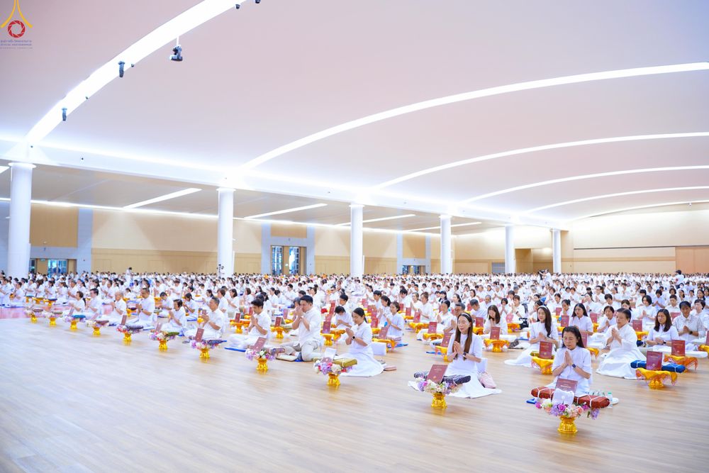 ภาพ No.335488:วันอาทิตย์ที่ 14 มิถุนายน พ.ศ. 2569 พิธีถวายทุนสนับสนุน โครงการพระไตรปิฎกฉบับธรรมชัย และอนุรักษ์คัมภีร์ใบลาน  ณ ห้องแก้วสารพัดนึก 2  วัดพระธรรมกาย
