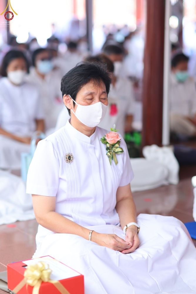 ภาพ No.71588:พระธรรมยาตรา ปฏิบัติศาสนกิจ ทำนุบำรุงศาสนสถาน, ปฏิบัติธรรม ร่วมกับชุมชน,นักเรียนเด็กดีวีสตาร์ และร่วมพิธีทอดผ้าป่าบำรุงศาสนสถาน ในโครงการธรรมยาตรากตัญญูบูชา มหาปูชนียาจารย์ พระมงคลเทพมุนี(สด จนฺทสโร) พระผู้ปราบมาร อนุสรณ์สถาน 7 แห่ง ปีที่ 11 ณ วัดสองพี่น