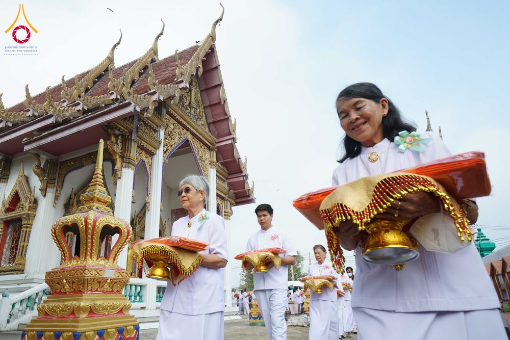 ภาพ No.298960:วันที่ 20 มกราคม พ.ศ. 2569 พิธีทอดผ้าป่าทำนุบำรุงศาสนสถาน ณ วัดใหม่นพรัตน์ ต.เนินพระปรางค์ อ.สองพี่น้อง จ.สุพรรณบุรี ในโครงการธรรมยาตรา กตัญญูบูชา มหาปูชนียาจารย์ พระมงคลเทพมุนี(สด จนฺทสโร) พระผู้ปราบมาร อนุสรณ์สถาน 7 แห่ง ปีที่ 14