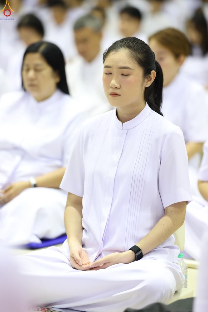 ภาพ No.337837:วันอาทิตย์ต้นเดือน 5 กรกฎาคม พ.ศ.2569 พิธีบูชาข้าวพระ ณ สภาธรรมกายสากล วัดพระธรรมกาย