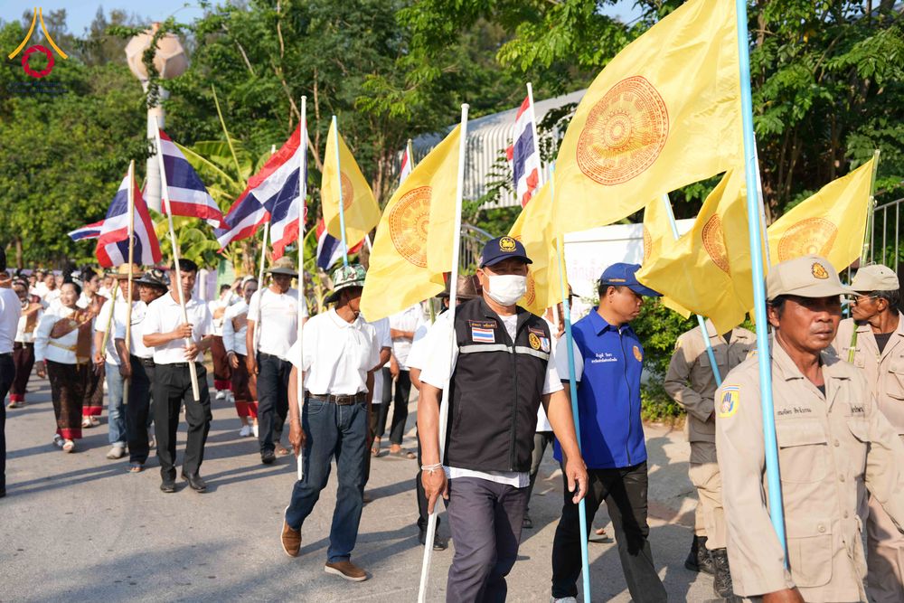 ภาพ No.323275:วันอาทิตย์ที่ 19 เมษายน พ.ศ. 2569 พิธีเจริญพระพุทธมนต์สมโภช “พระพุทธเมตตา” อัญเชิญพระบรมสารีริกธาตุ เพื่อบรรจุและประดิษฐาน ณ เกศมาลา “พระพุทธเมตตา” พระประธานในศาลาการเปรียญวัดหนองเต่า ณ วัดหนองเต่า ต.บึงพะไล อ.แก้งสนามนาง จ.นครราชสีมา