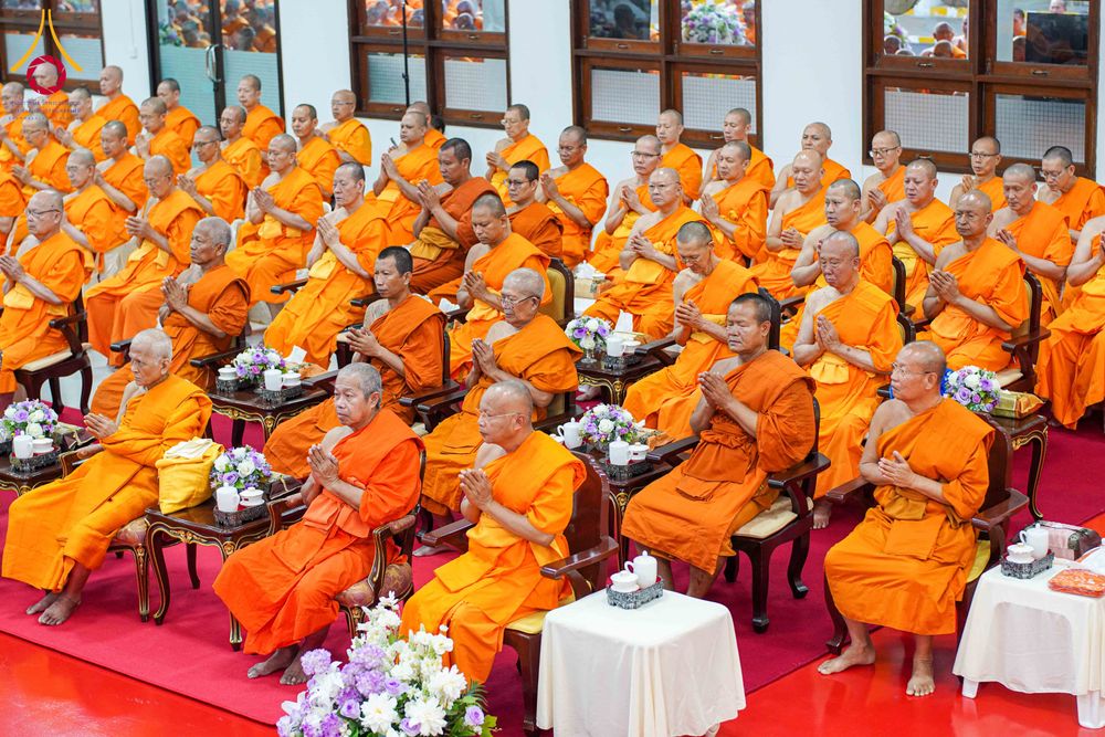 ภาพ No.316116:วันศุกร์ที่ 27 มีนาคม พ.ศ. 2569 พิธีบำเพ็ญกุศล คุณพ่อณรงค์ จินตมากุล  สิริอายุ 99 ปี 11 เดือน โยมบิดา พระครูปลัดรัตนวีรวัฒน์ (รังสฤษดิ์ อิทฺธิจินตโก) ที่ปรึกษาเจ้าคณะจังหวัดปทุมธานี เจ้าอาวาสวัดพระธรรมกาย  ณ ห้องปลูกศรัทธา 2 วัดพระธรรมกาย ปทุมธานี