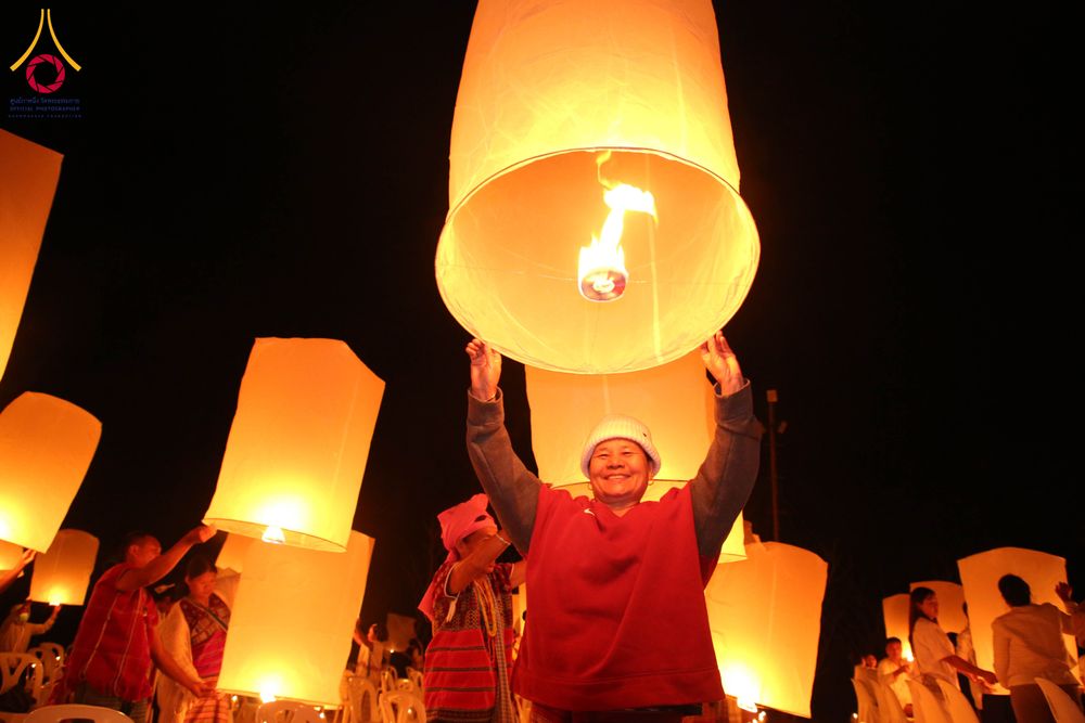 ภาพ No.309121:วันศุกร์ที่ 6 กุมภาพันธ์ พ.ศ.2569 พิธีจุดประทีปโคมลาน ปล่อยโคมลอยถวายเป็นพุทธบูชา  ณ ลานธรรมเจดีย์วัดทุ่งเจริญธรรม อ.อมก๋อย จ.เชียงใหม่