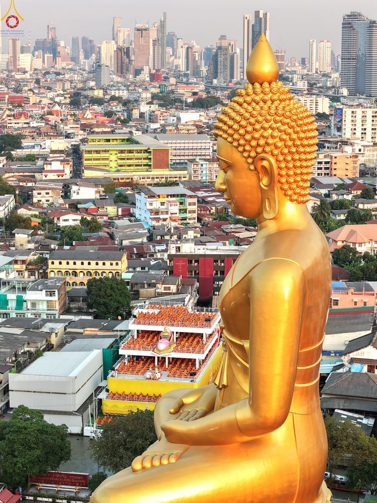 ภาพ No.302847:วันที่ 24 มกราคม พ.ศ. 2569 พิธีจุดประทีปธรรมถวายเป็นพุทธบูชา  และบูชาธรรมมหาปูชนียาจารย์  ณ อาคารธรรมยาตรา กตัญญูบูชามหาปูชนียาจารย์  ตรงข้ามวัดปากน้ำภาษีเจริญ จ.กรุงเทพมหานคร ในโครงการธรรมยาตรา กตัญญูบูชา มหาปูชนียาจารย์ พระมงคลเทพมุนี(สด จนฺทสโร) พระผู