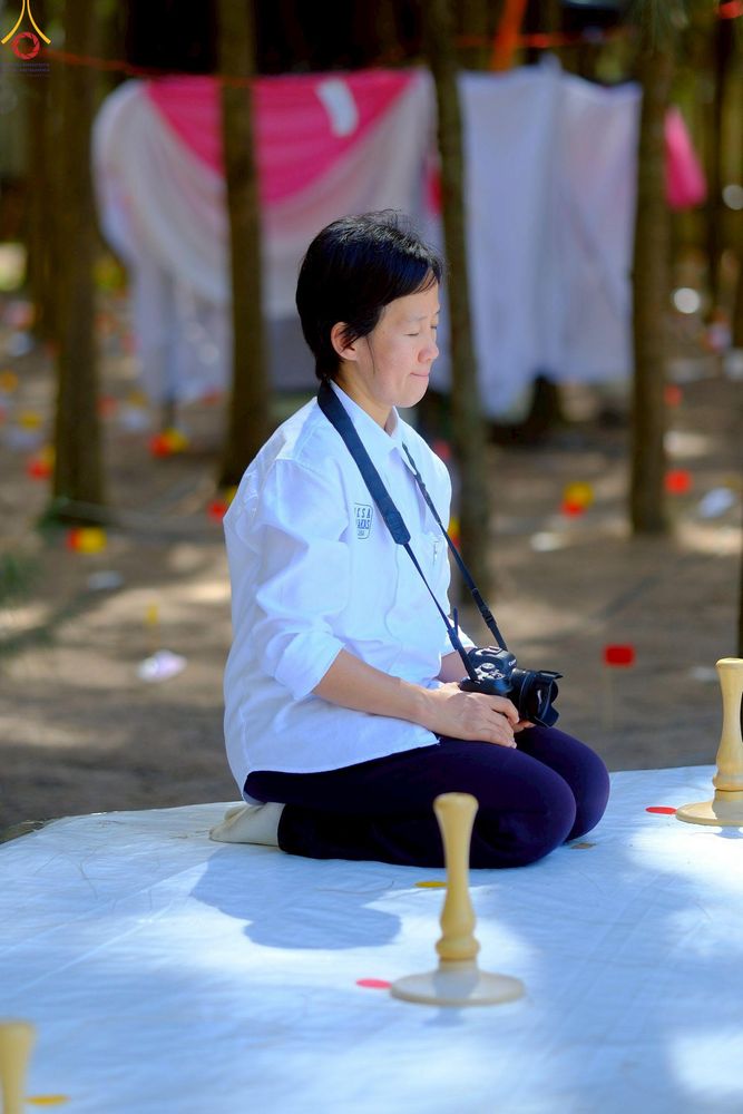 ภาพ No.300522:ภาพเบื้องหลังอาสาสมัครรวมใจ ชุดที่ 3 ในโครงการธรรมยาตรา กตัญญูบูชา มหาปูชนียาจารย์ พระมงคลเทพมุนี(สด จนฺทสโร) พระผู้ปราบมาร อนุสรณ์สถาน 7 แห่ง ปีที่ 14