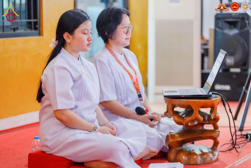 ภาพ No.284525:วันพุธที่ 17  ธันวาคม พ.ศ.2568  พิธีบวชอุบาสิกาแก้ว อินโดนีเซีย ณ ประเทศอินโดนีเซีย