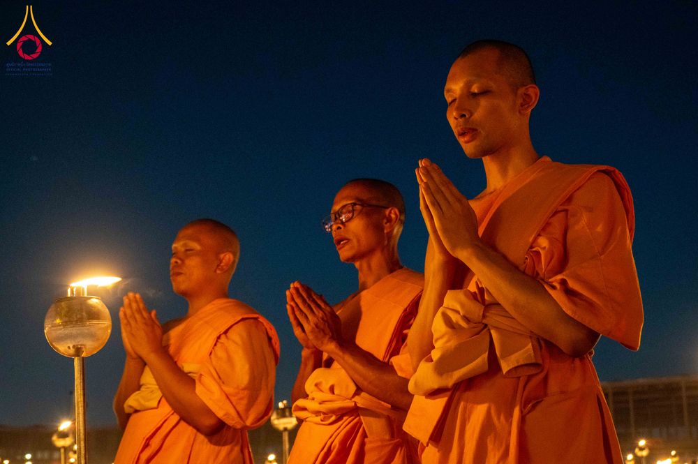 ภาพ No.312407:วันอังคารที่ 3 มีนาคม พ.ศ.2569 พิธีเวียนประทักษิณและจุดมาฆประทีป (ภาพชุดที่ 2) ณ ลานธรรมพระมหาธรรมกายเจดีย์ วัดพระธรรมกาย