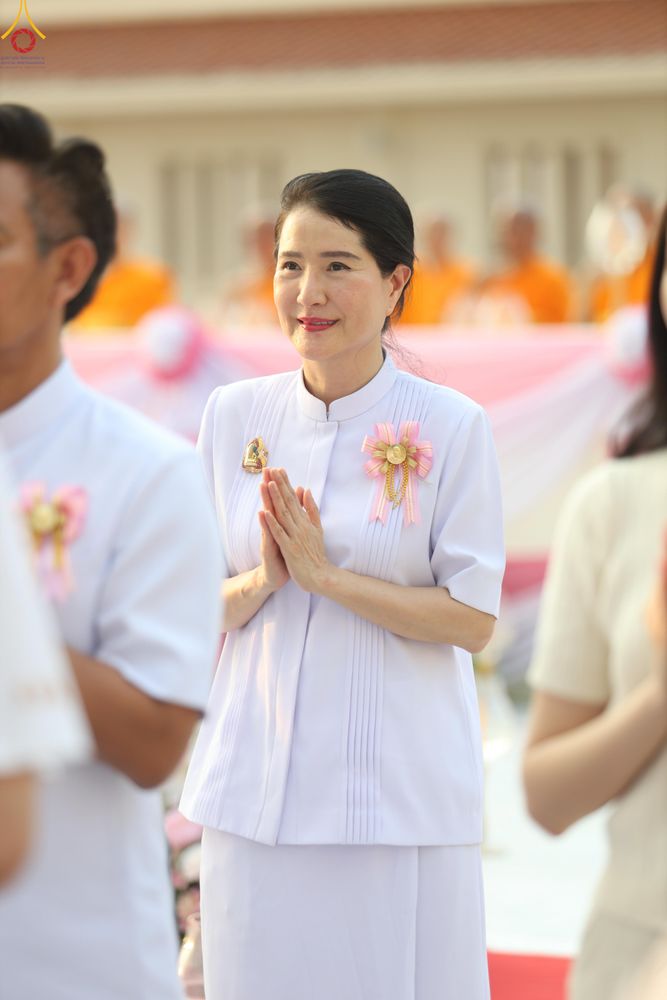 ภาพ No.296896:วันที่ 17 มกราคม พ.ศ. 2569 พิธีจุดประทีปถวายเป็นพุทธบูชา และบูชาธรรมมหาปูชนียาจารย์  ณ วัดโบสถ์บน ต.บางคูเวียง จ.นนทบุรี อนุสรณ์สถานลำดับที่ 4 สถานที่เกิดด้วยกายธรรม ในโครงการธรรมยาตรา กตัญญูบูชา มหาปูชนียาจารย์ พระมงคลเทพมุนี(สด จนฺทสโร) พระผู้ปราบมาร อ