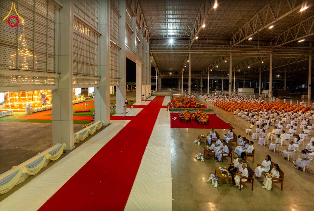 ภาพ No.316684:วันอาทิตย์ที่ 29 มีนาคม พ.ศ. 2569 พิธีทอดผ้าบังสุกุลและพิธีชำระร่าง โยมพ่อณรงค์ จินตมากุล  สิริอายุ 99 ปี 11 เดือน โยมบิดา พระครูปลัดรัตนวีรวัฒน์ (รังสฤษดิ์ อิทฺธิจินตโก) ที่ปรึกษาเจ้าคณะจังหวัดปทุมธานี เจ้าอาวาสวัดพระธรรมกาย  ณ ฌาปนสถานชั่วคราว ทางเข้า 