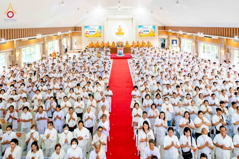 ภาพ No.346572:วันอาทิตย์ที่ 30 สิงหาคม พ.ศ.2569 พิธีทอดผ้าป่า สวดธรรมจักรกัปปวัตนสูตรกลั่นแผ่นดินโปรยรัตนชาติ  สถาปนาองค์พระเจดีย์เพื่อสร้างสันติภาพโลก  ณ ศูนย์ปฏิบัติธรรมพนมสารคาม (เพชรตะวัน) จังหวัดฉะเชิงเทรา