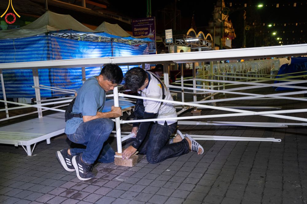 ภาพ No.311146:วันเสาร์ที่ 28 กุมภาพันธ์ พ.ศ. 2569 พิธีตักบาตรพระมหากุศล 11,250 รูป เฉลิมฉลอง 1,250 ปีศรีธรรมราชเจดีย์ สู่มรดกโลก ณ ถนนราชดำเนิน บริเวณหน้าวัดพระมหาธาตุวรมหาวิหาร อ.เมือง จ.นครศรีธรรมราช