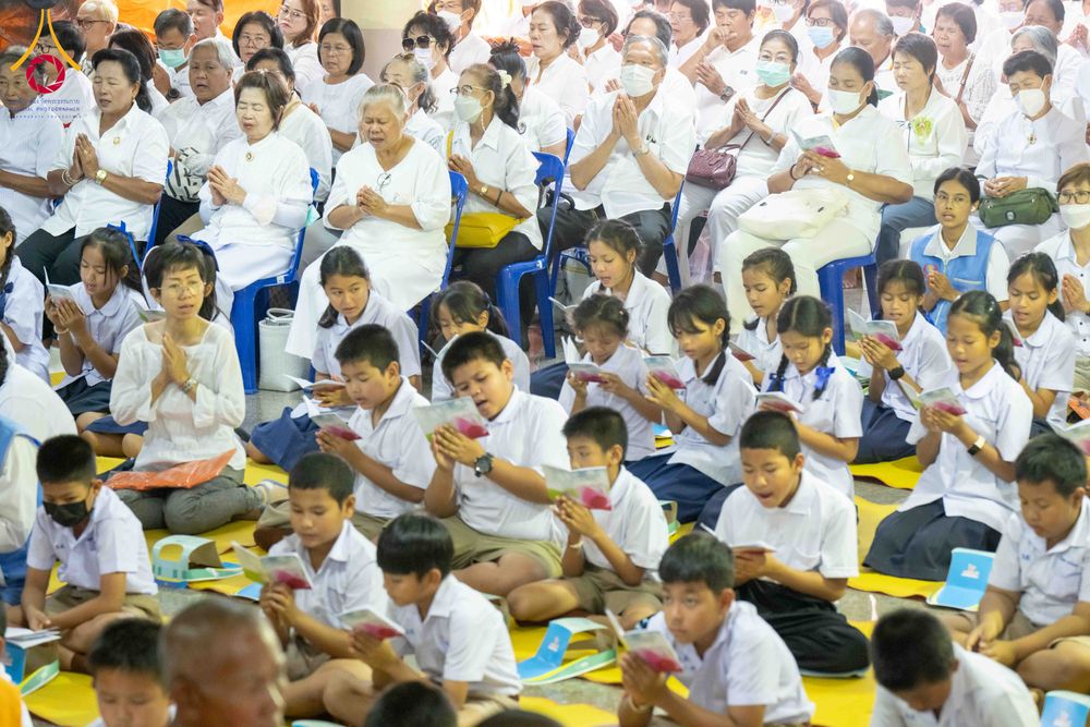 ภาพ No.304333:วันที่ 27 มกราคม พ.ศ. 2569 พิธีทอดผ้าป่าทำนุบำรุงศาสนสถาน ณ วัดไทยเจริญ อ.บางกรวย จ.นนทบุรี ในโครงการธรรมยาตรา กตัญญูบูชา มหาปูชนียาจารย์ พระมงคลเทพมุนี(สด จนฺทสโร) พระผู้ปราบมาร อนุสรณ์สถาน 7 แห่ง ปีที่ 14