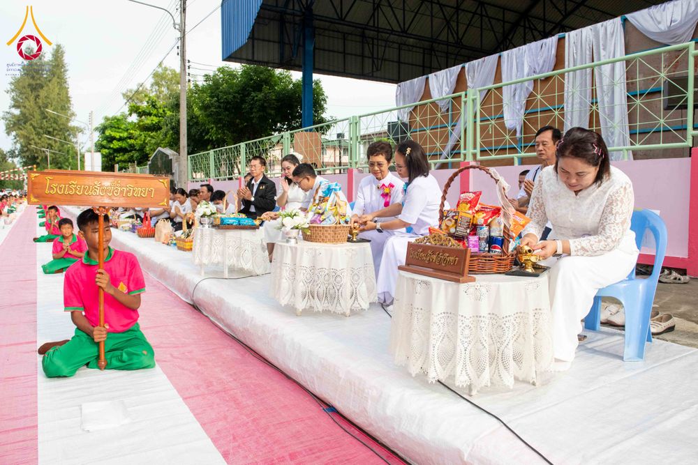 ภาพ No.342551:วันที่ 5 สิงหาคม พ.ศ. 2569  กิจกรรมตักบาตรโครงการรักความดี เพื่อเผยแผ่งานพระพุทธศาสนา  ศูนย์คมนาคม วัดพระธรรมกาย ณ โรงเรียนสังข์อ่ำ อ.คลองหลวง จ.ปทุมธานี