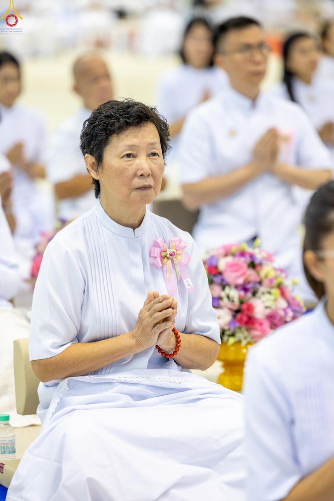 ภาพ No.281083:วันที่ 21 ธันวาคม พ.ศ.2568 พิธีมุทิตาหลวงพ่อทัตตชีโว ณ ห้องแก้วสารพัดนึก วัดพระธรรมกาย