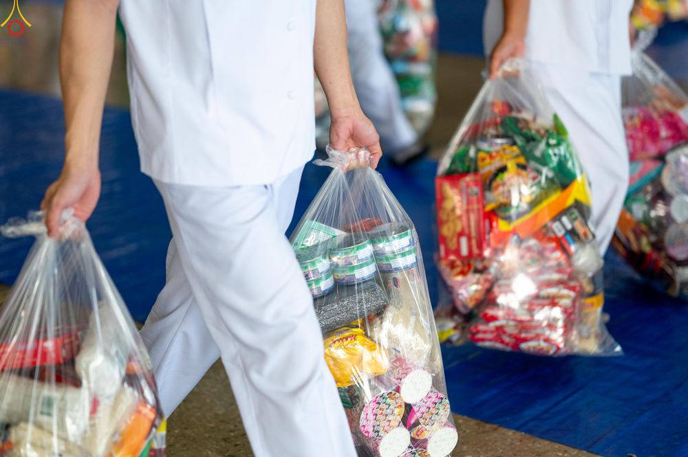 ภาพ No.318274:วันอาทิตย์ต้นเดือนที่ 5 เมษายน พ.ศ.2569 พิธีตักบาตร ณ บ้านแก้วเรือนทองคุณยายอาจารย์ฯ วัดพระธรรมกาย