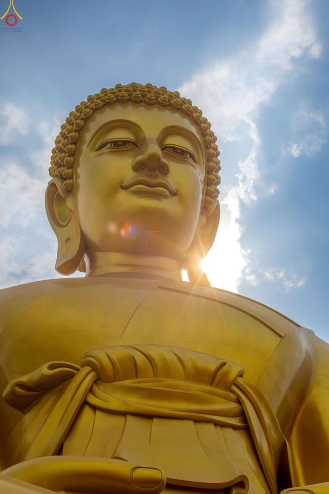 ภาพ No.299889:วันที่ 22 มกราคม พ.ศ.2569 พระธรรมยาตราปฏิบัติธรรม และถ่ายภาพหมู่ประวัติศาสตร์ ณ อาคารธรรมยาตรา กตัญญูบูชามหาปูชนียาจารย์  ตรงข้ามวัดปากน้ำภาษีเจริญ จ.กรุงเทพมหานคร ในโครงการธรรมยาตรา กตัญญูบูชา มหาปูชนียาจารย์ พระมงคลเทพมุนี(สด จนฺทสโร) พระผู้ปราบมาร อนุ