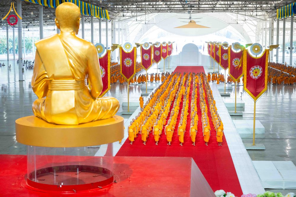 ภาพ No.308670:วันที่ 1 กุมภาพันธ์ พ.ศ. 2569 พิธีรับประกาศนียบัตร และพระของขวัญพระธรรมยาตรา ณ สภาธรรมกายสากล วัดพระธรรมกาย จ.ปทุมธานี