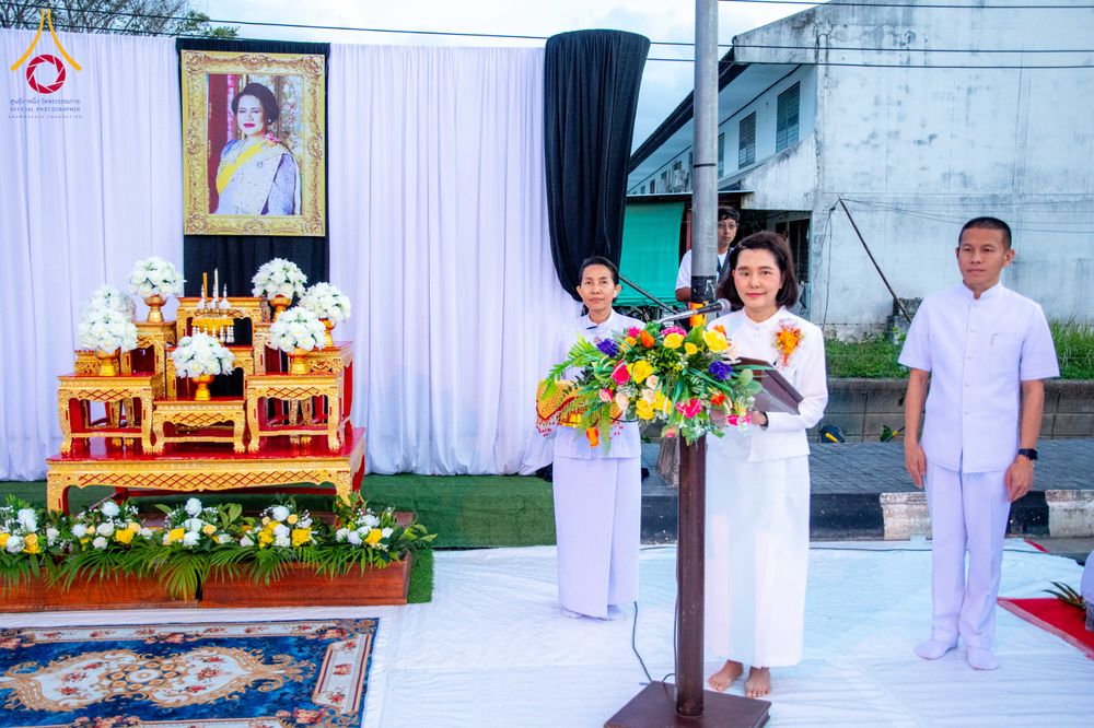 ภาพ No.281499:วันอาทิตย์ที่ 28 ธันวาคม พ.ศ.2568 ตักบาตรพระ 1000 รูป ปีที่ 1 ทำบุญเมืองสตูลส่งท้ายปี ณ หน้าโรงเรียนสตูลวิทยา จ.สตูล